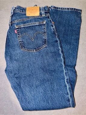 LEVI’s 501 Jeans for Women “Same Intent” (Dark Wash) in 27x32